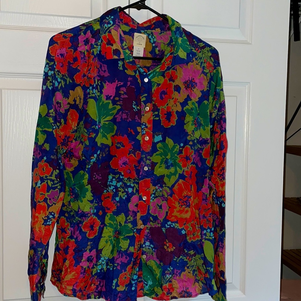 Lightweight button up blouse